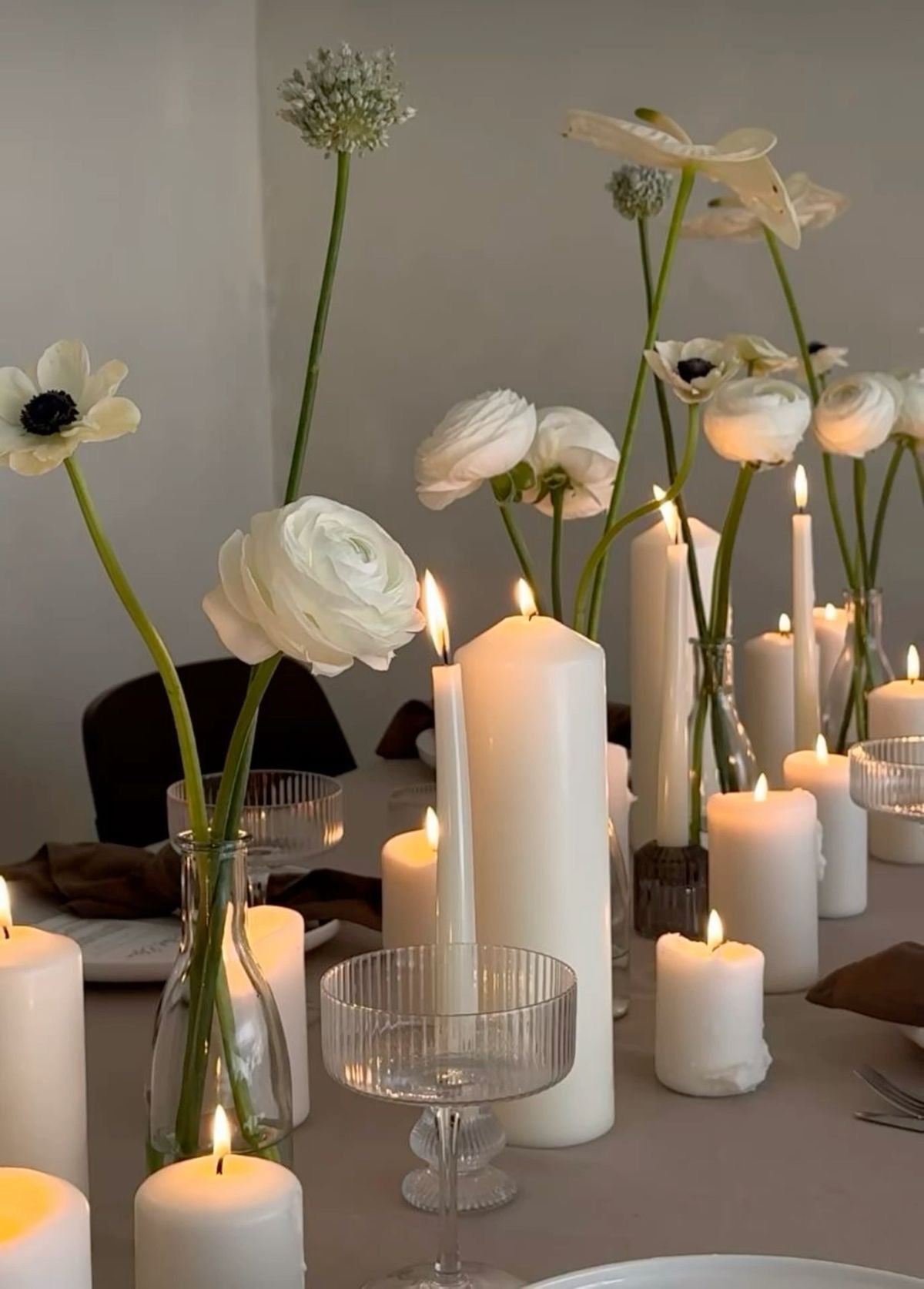Weddings & events floral decoration Green & White