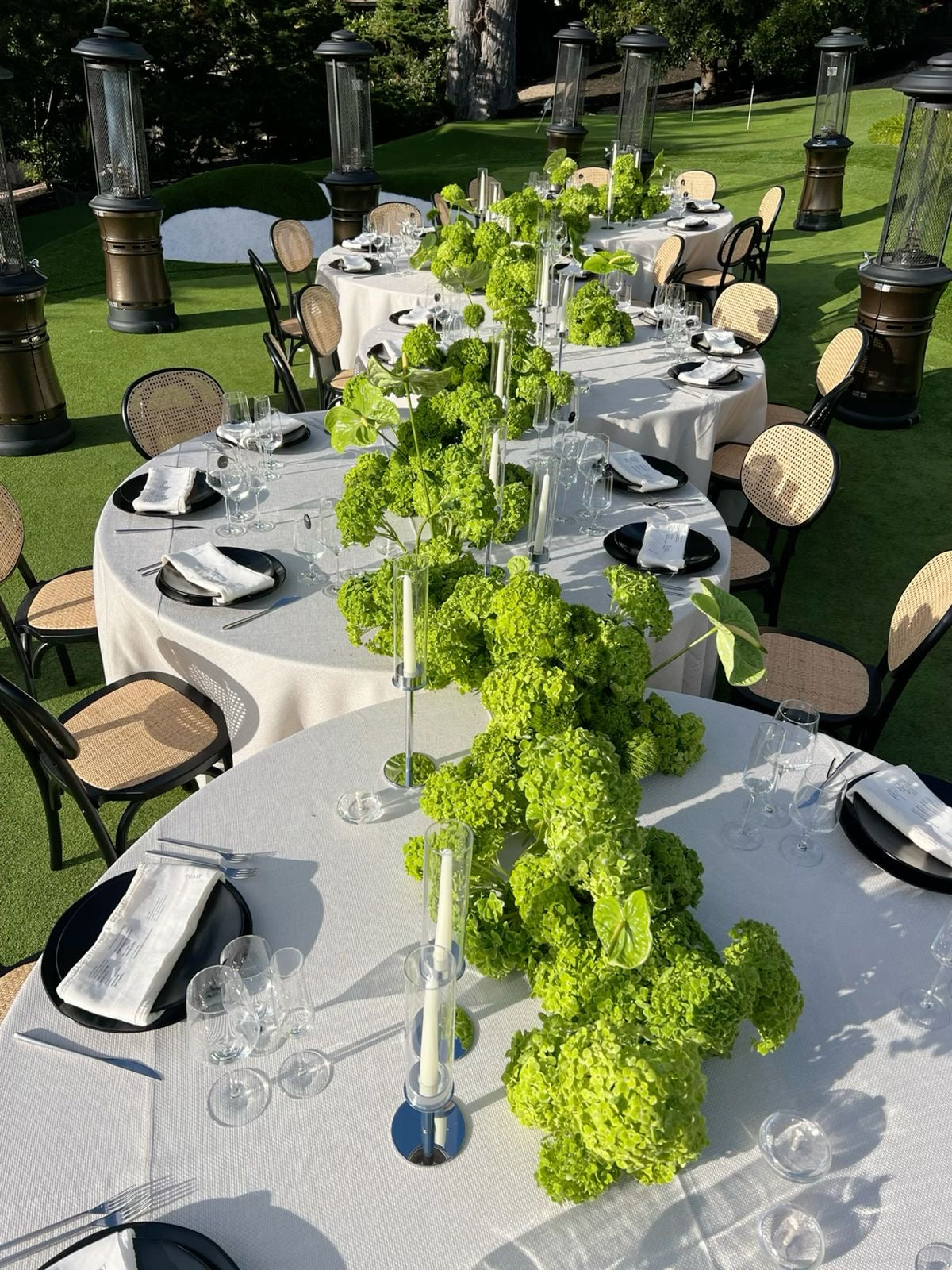 Weddings & events floral decoration Green & White