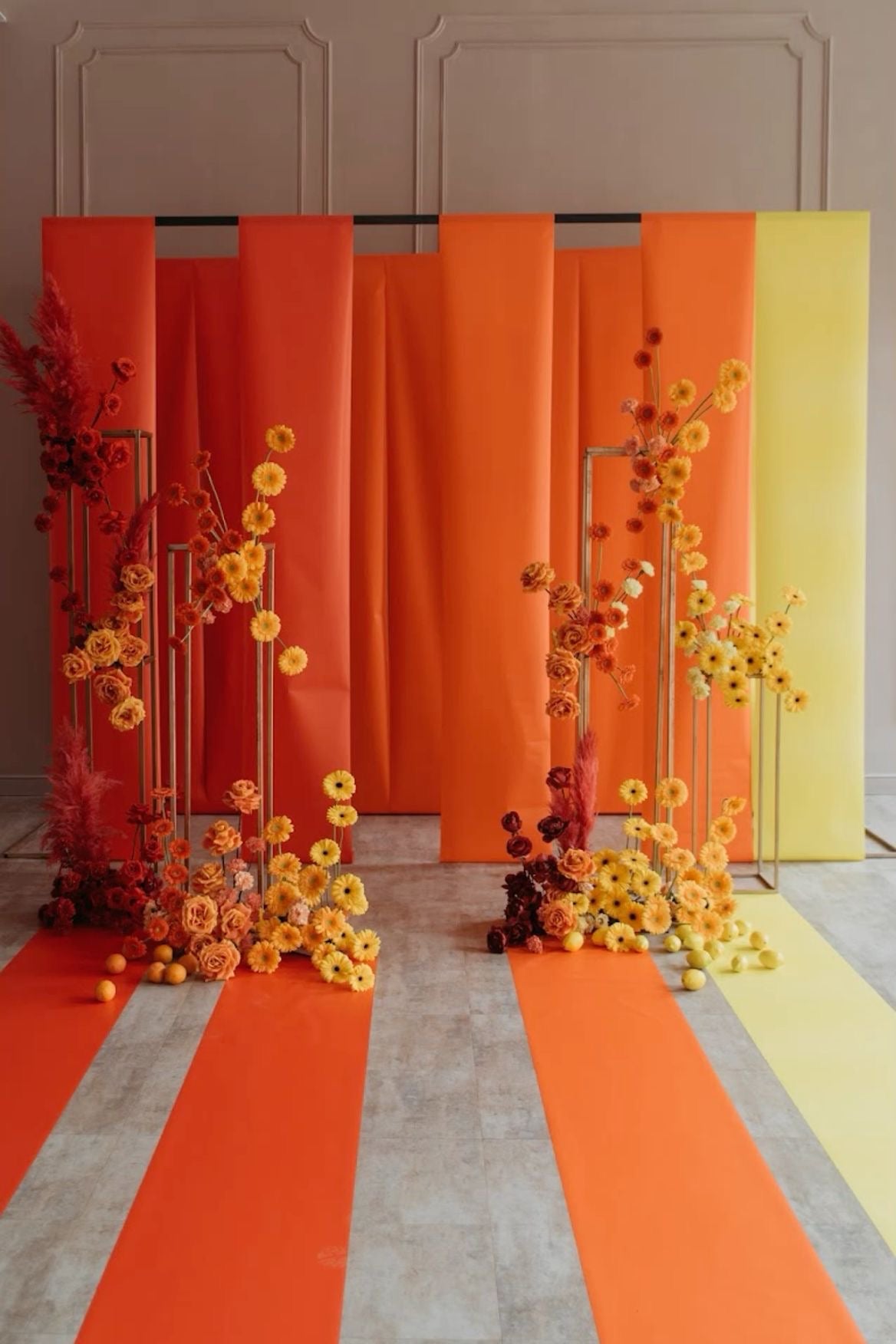 Weddings & events floral decoration Orange