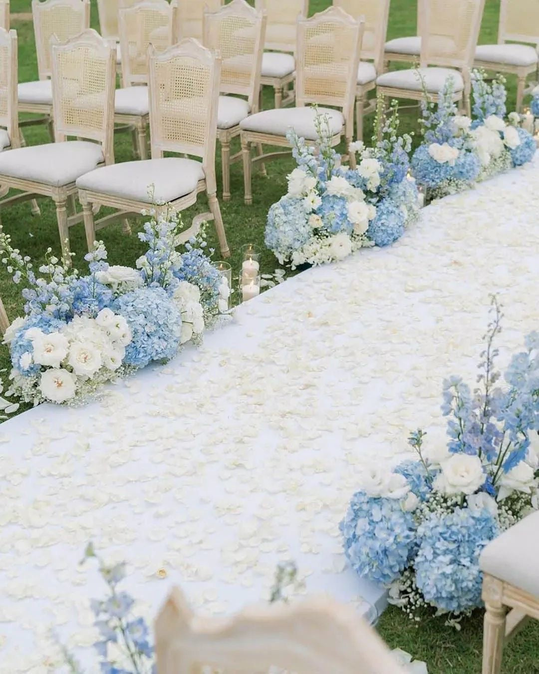 Weddings & events floral decoration Blue