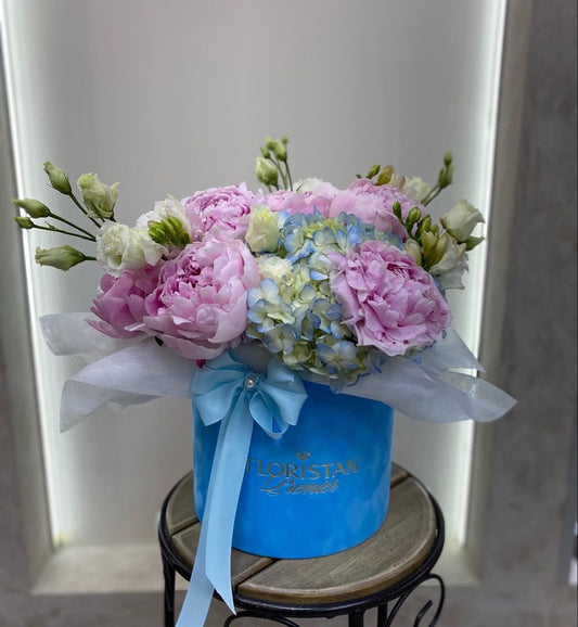 Valentina Bouquet Box- Peonies, Hydrangeas, Eustoma