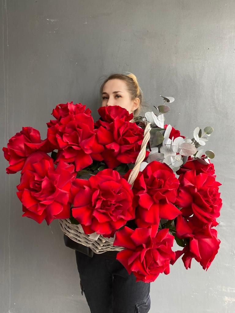 Red French Roses basket