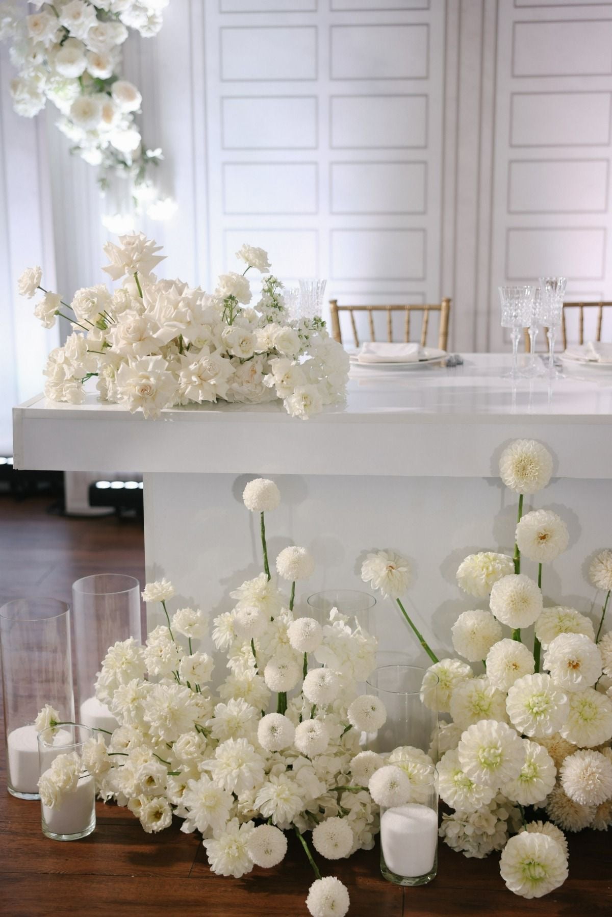 Weddings & events floral decoration White