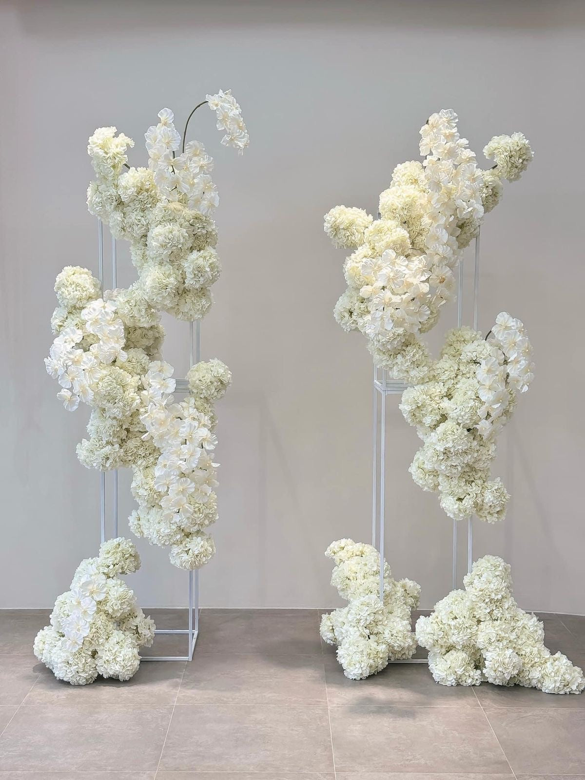 Weddings & events floral decoration White