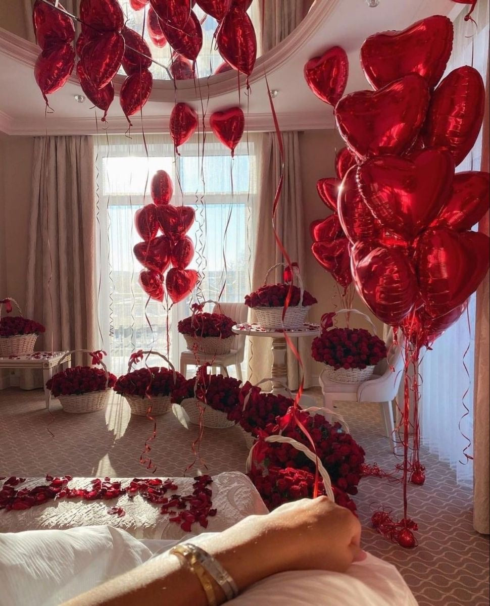 Room Decoration with Flowers and Balloons